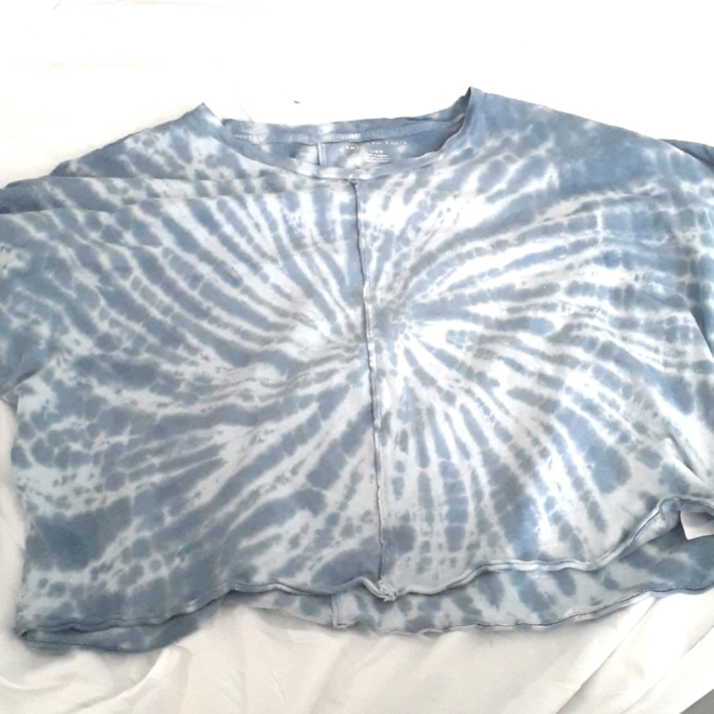 Blue tie die t shirt
